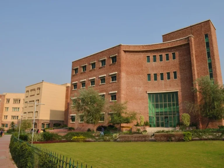 Comsats University img2 768x576