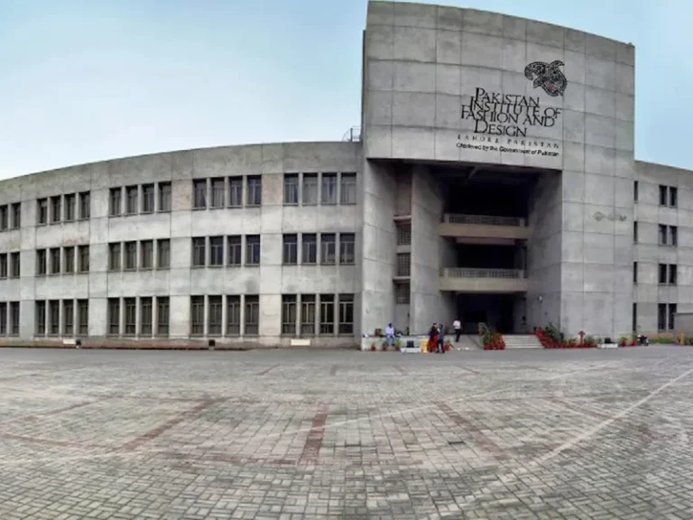 Pakistan Institute Of Fashion Design Lahore img 2 768x576