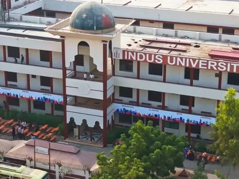 Indus University Karachi img 2 768x576